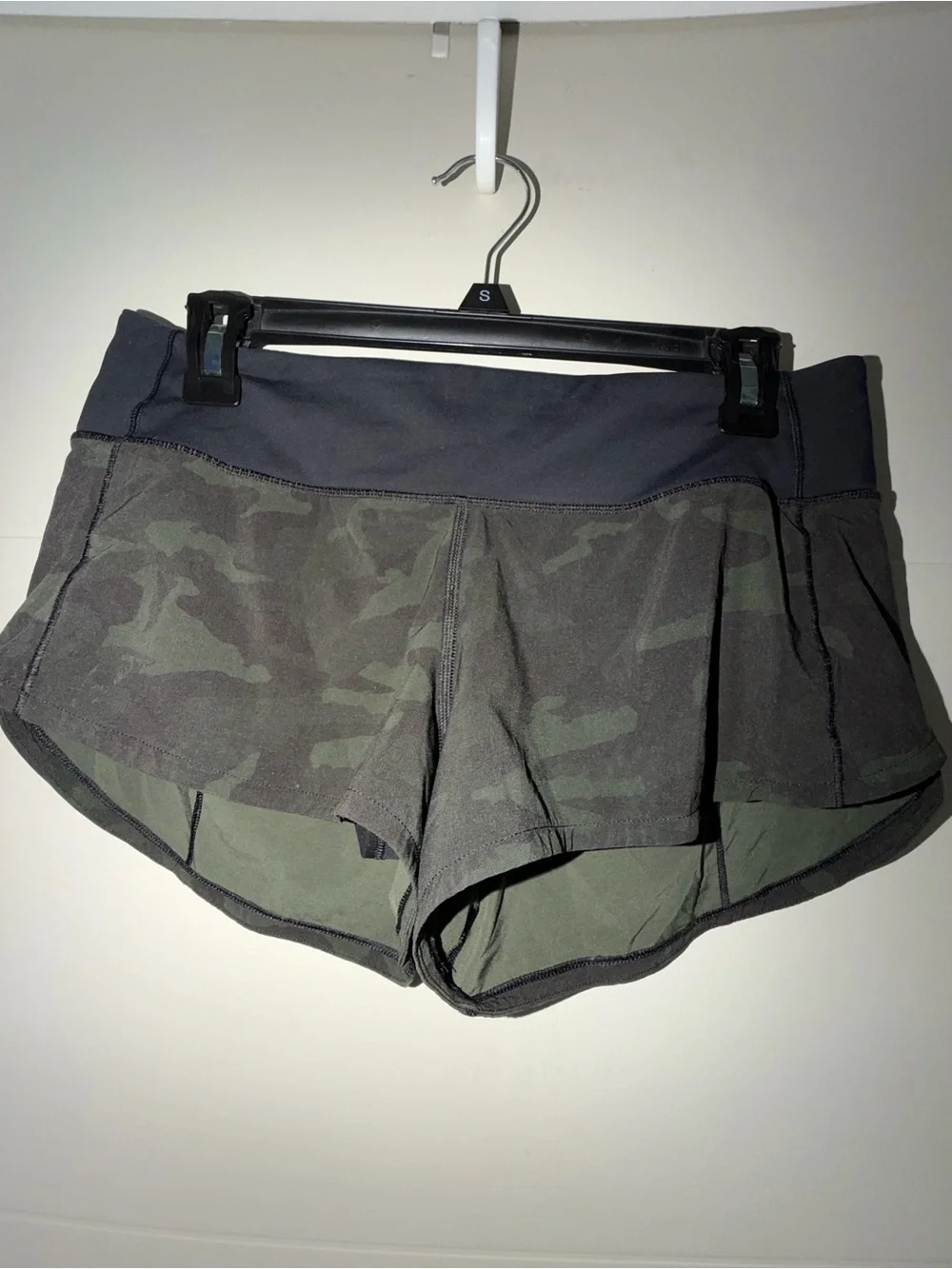 Lululemon Speed Up HR High short Size 6